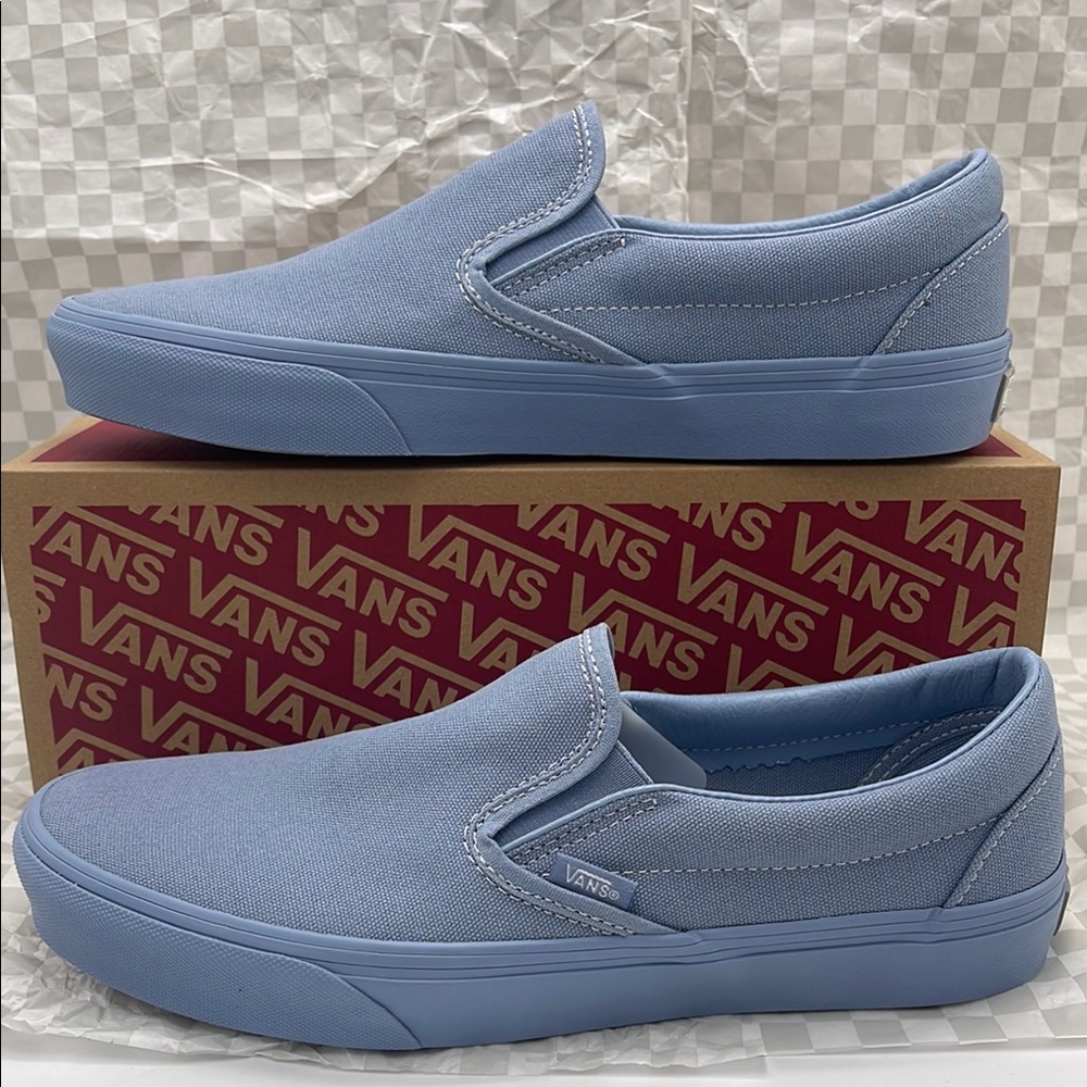 Vans Women’s Canvas Upper Classic Slip-On
Pastel Mono Dusty Blue
VN000CT5DSB - Picture 3 of 16